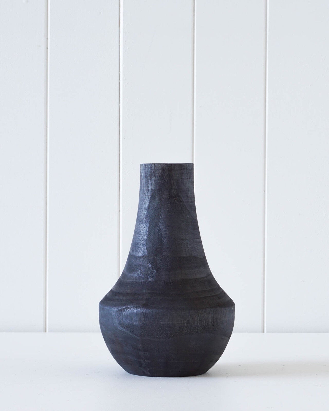 Simple Saw Black Vase